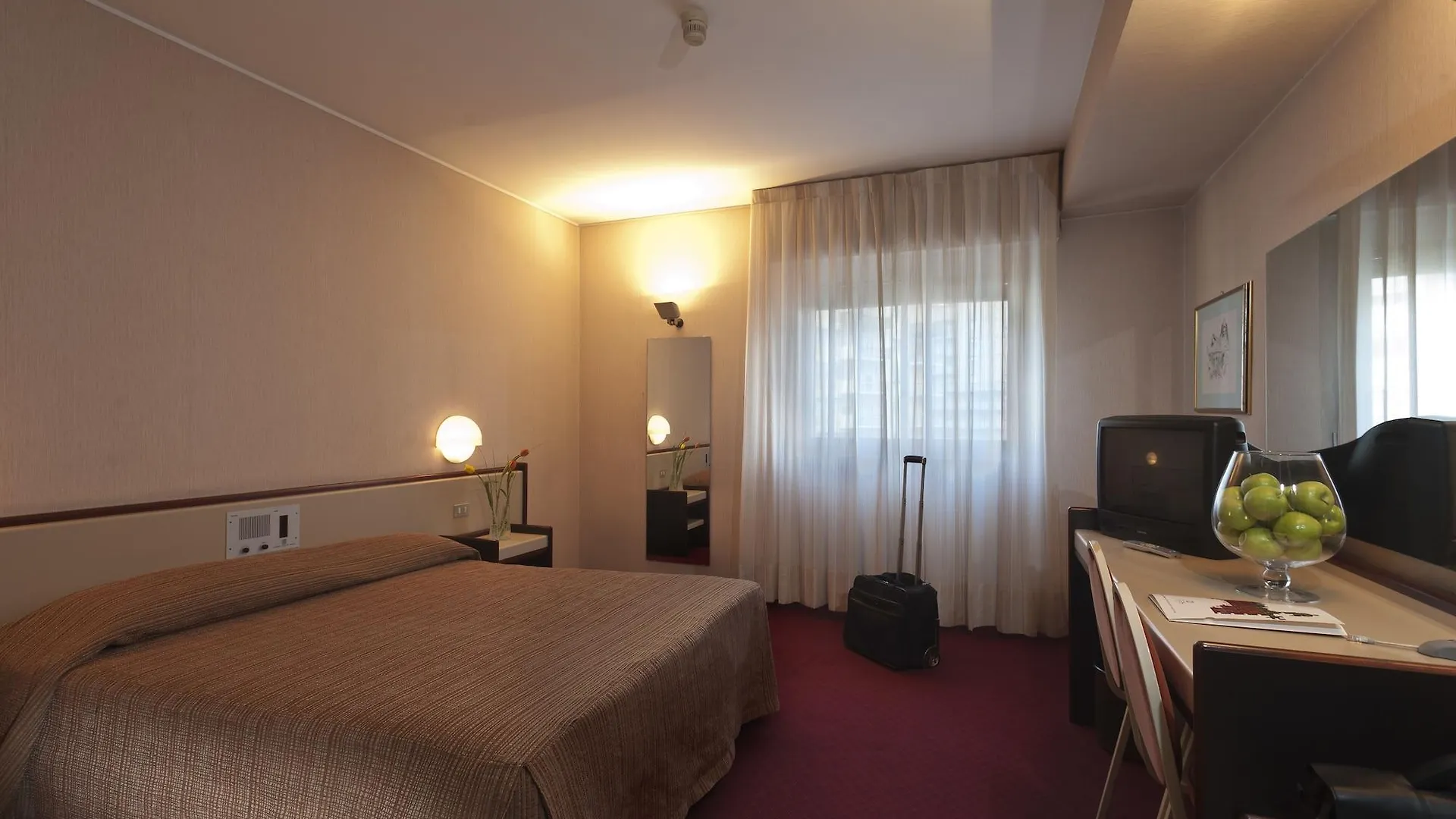 Astoria Palace Hotel Palermo 4*,